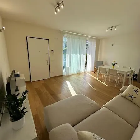 Holiday home Vener Vista Mare Lerici