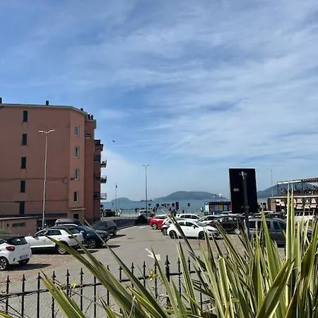 Vener Vista Mare - Il Tuo Rifugio Con Giardino, Posto Auto E Inclusa