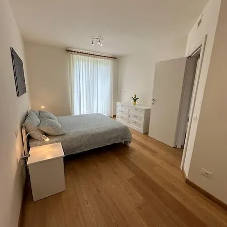 Holiday home Vener Vista Mare Lerici