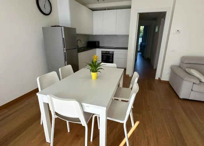 Vener Vista Mare Semesterbostad