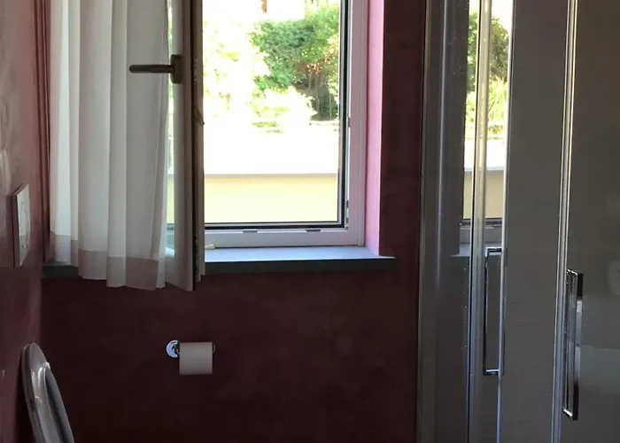 Semesterbostad Vener Vista Mare *