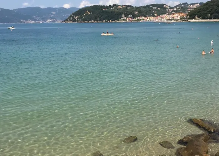 Semesterbostad Vener Vista Mare